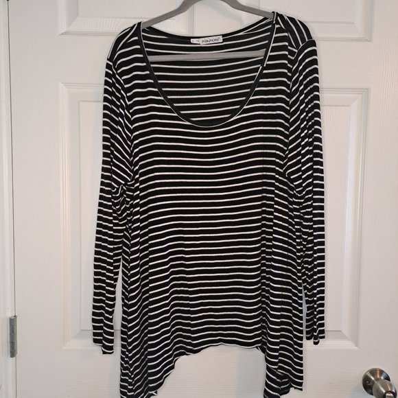 Maurices Black White Striped Sharkbite Long Sleeved Tunic Plus Size 2 - Picture 2 of 6